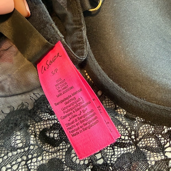 La SENZA Black Lace Bodysuit - Picture 3 of 3